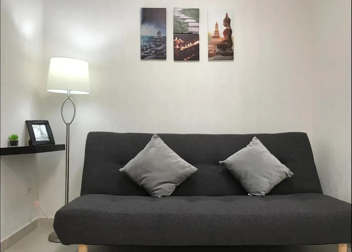 Hermosa Casa Centrica En Playa Del Carmen Mexico