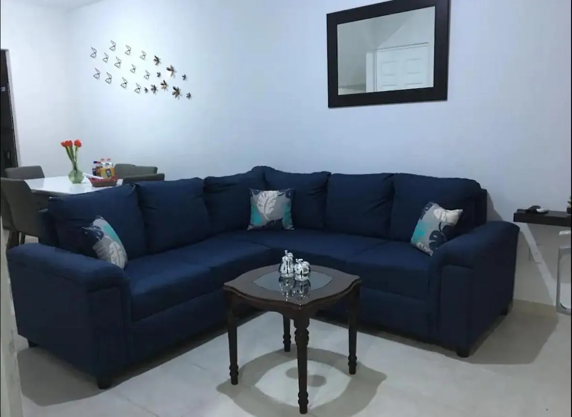 Hermosa Casa Centrica En Playa Del Carmen